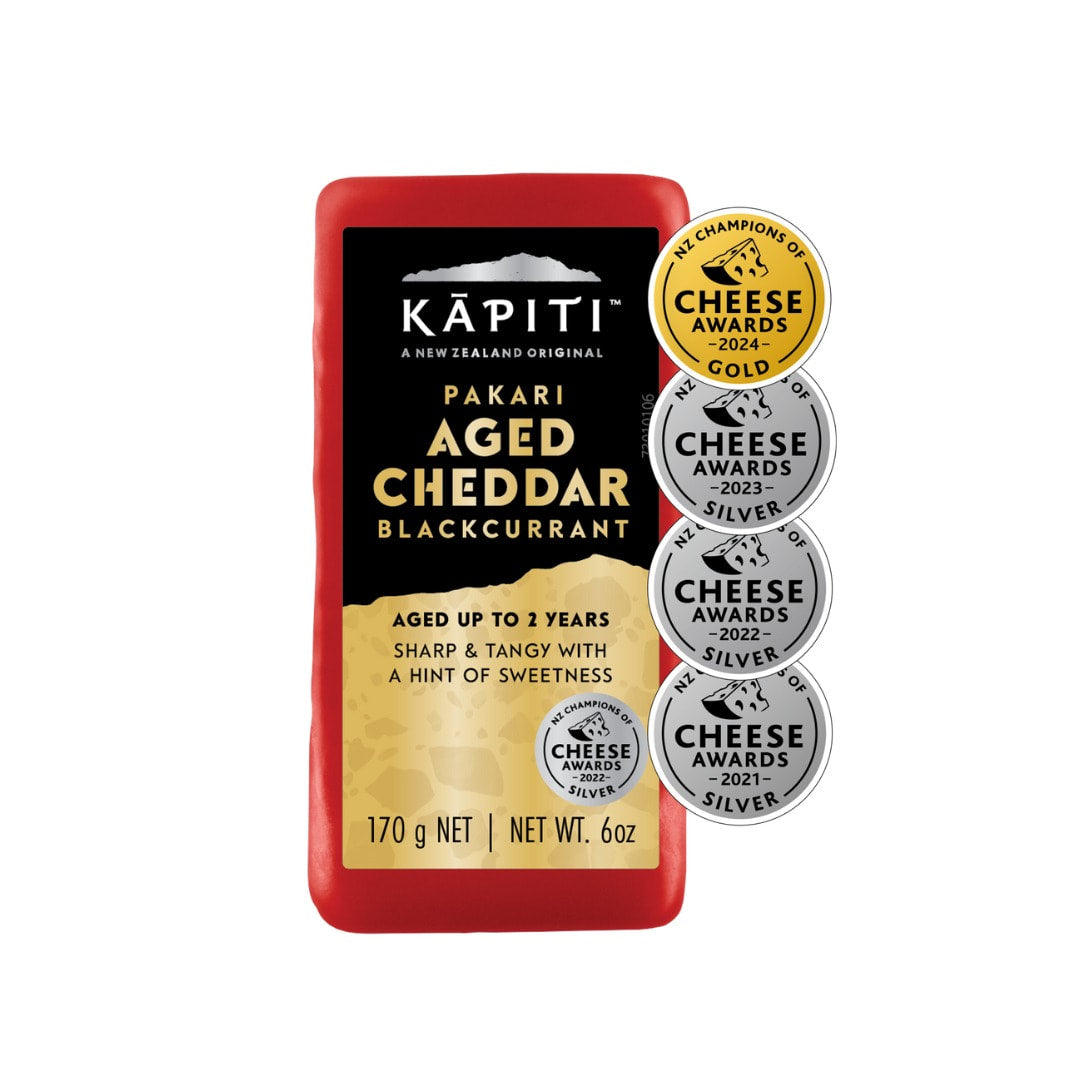 Kapiti Pakari Blackcurrant Aged Cheddar